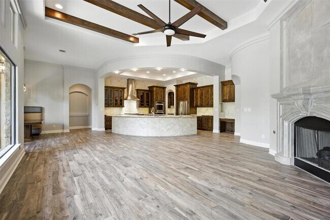Building Photo - 7617 Lazy River Cove