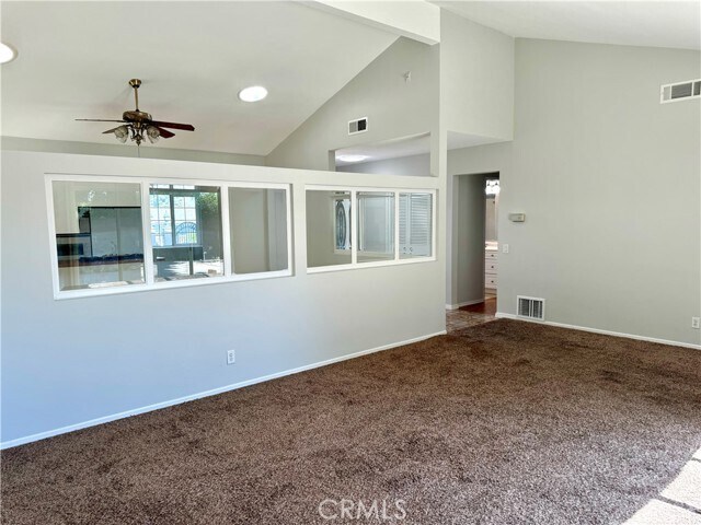 Building Photo - 1333 N Ukiah Way