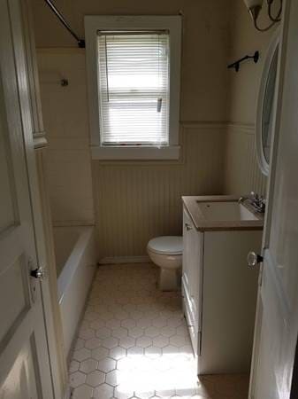 Building Photo - 7 Mindoro Cir