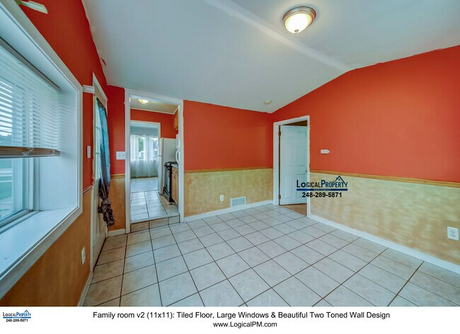 Building Photo - MOVE-IN SPECIAL: One Month of FREE Rent. T...