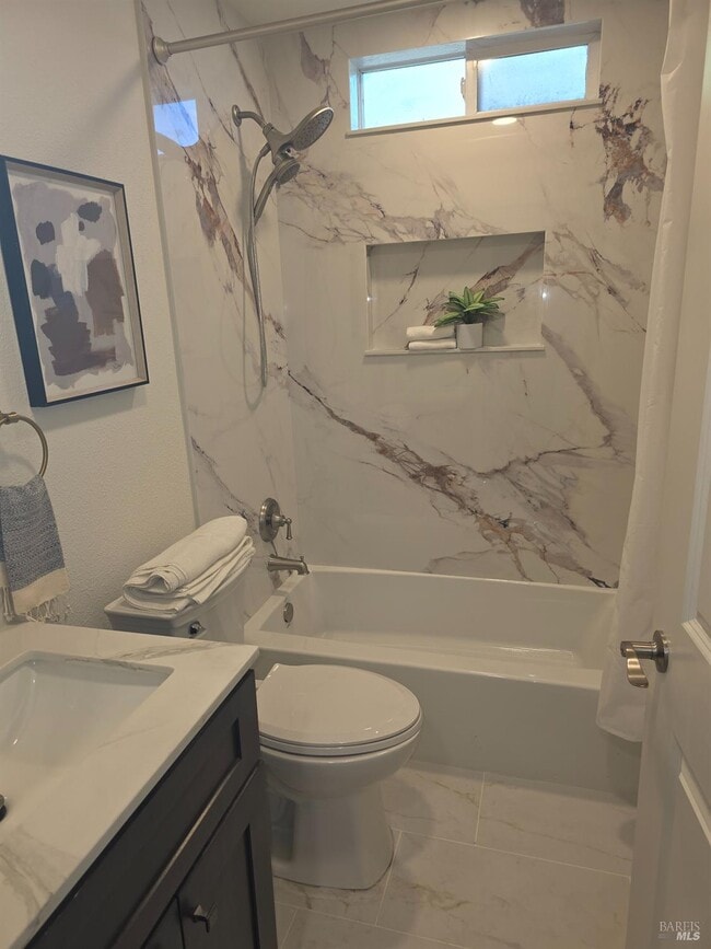 Building Photo - 317 Glenn St