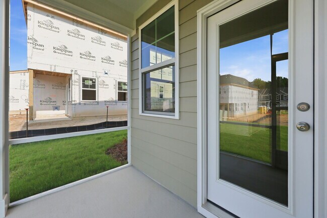 Building Photo - 219 Deercroft Dr
