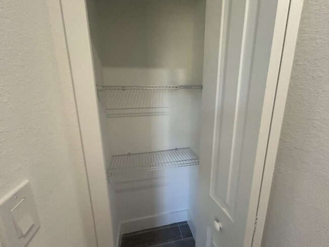 Building Photo - 1801 NW 13th Terrace