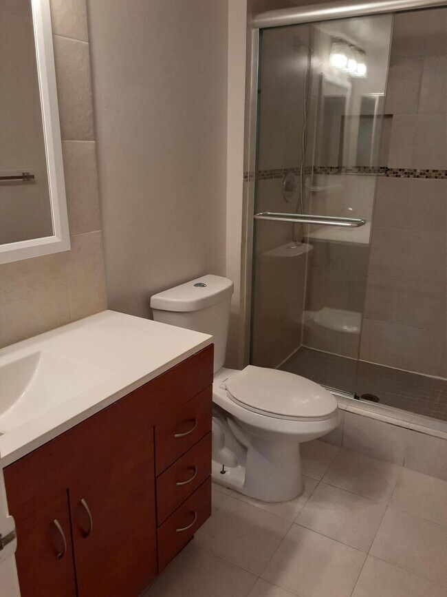 Building Photo - 1248 S Military Trail