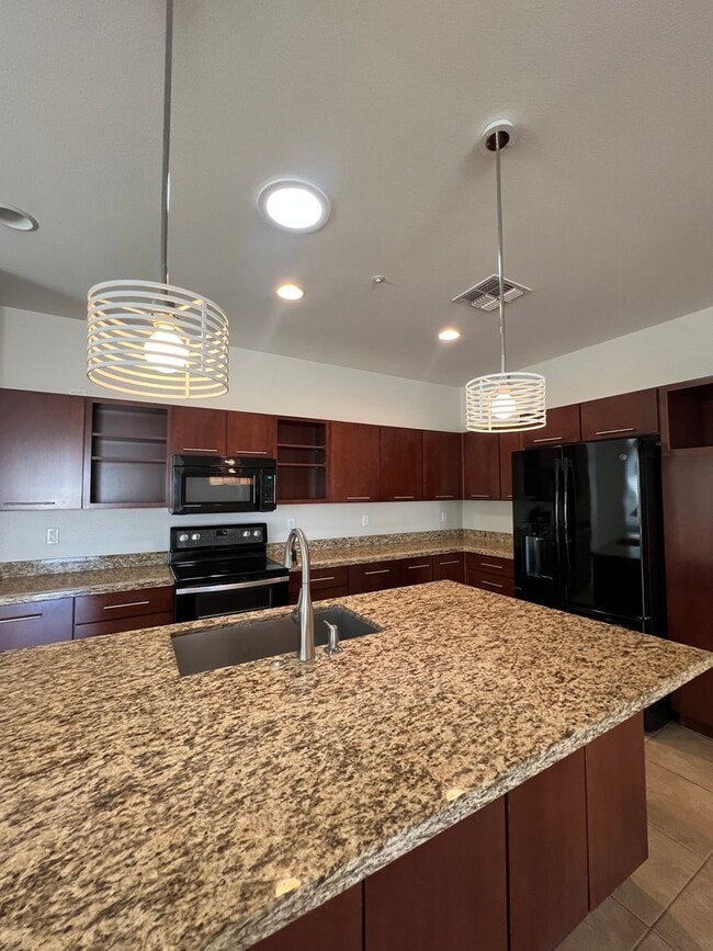 Building Photo - Gilbert Seville Development 3 Bed Plus Den