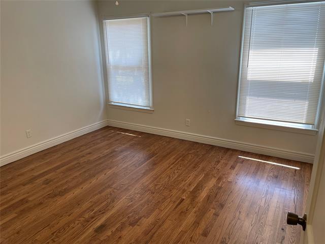 Building Photo - 2430 Dunloe Dr