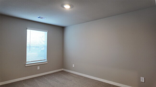 Building Photo - 16993 Juniper Blossom Bnd