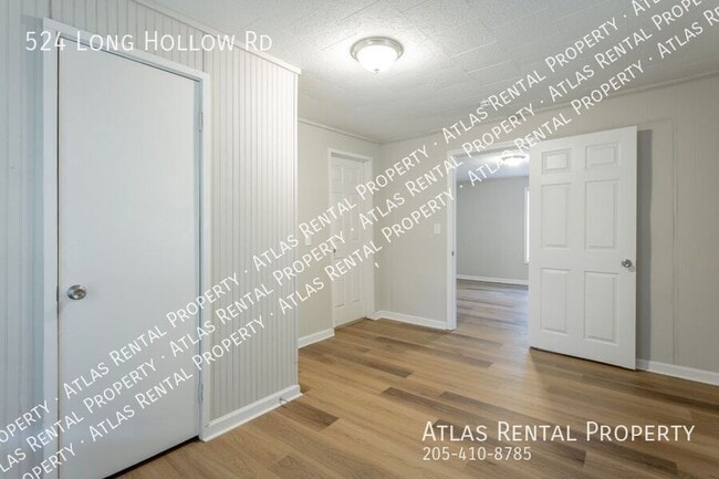 Building Photo - 524 Long Hollow Rd