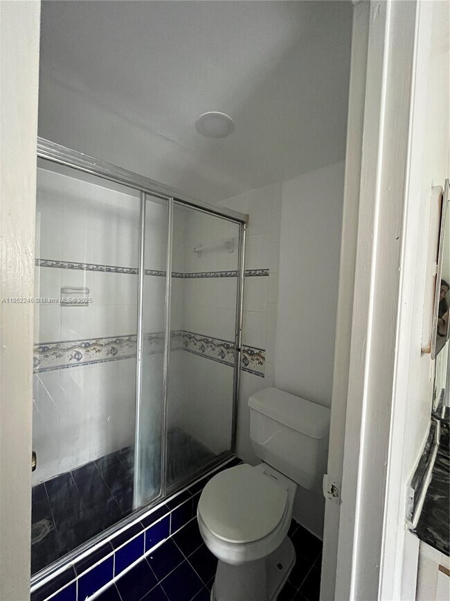 Building Photo - 3360 Spanish Moss Terrace