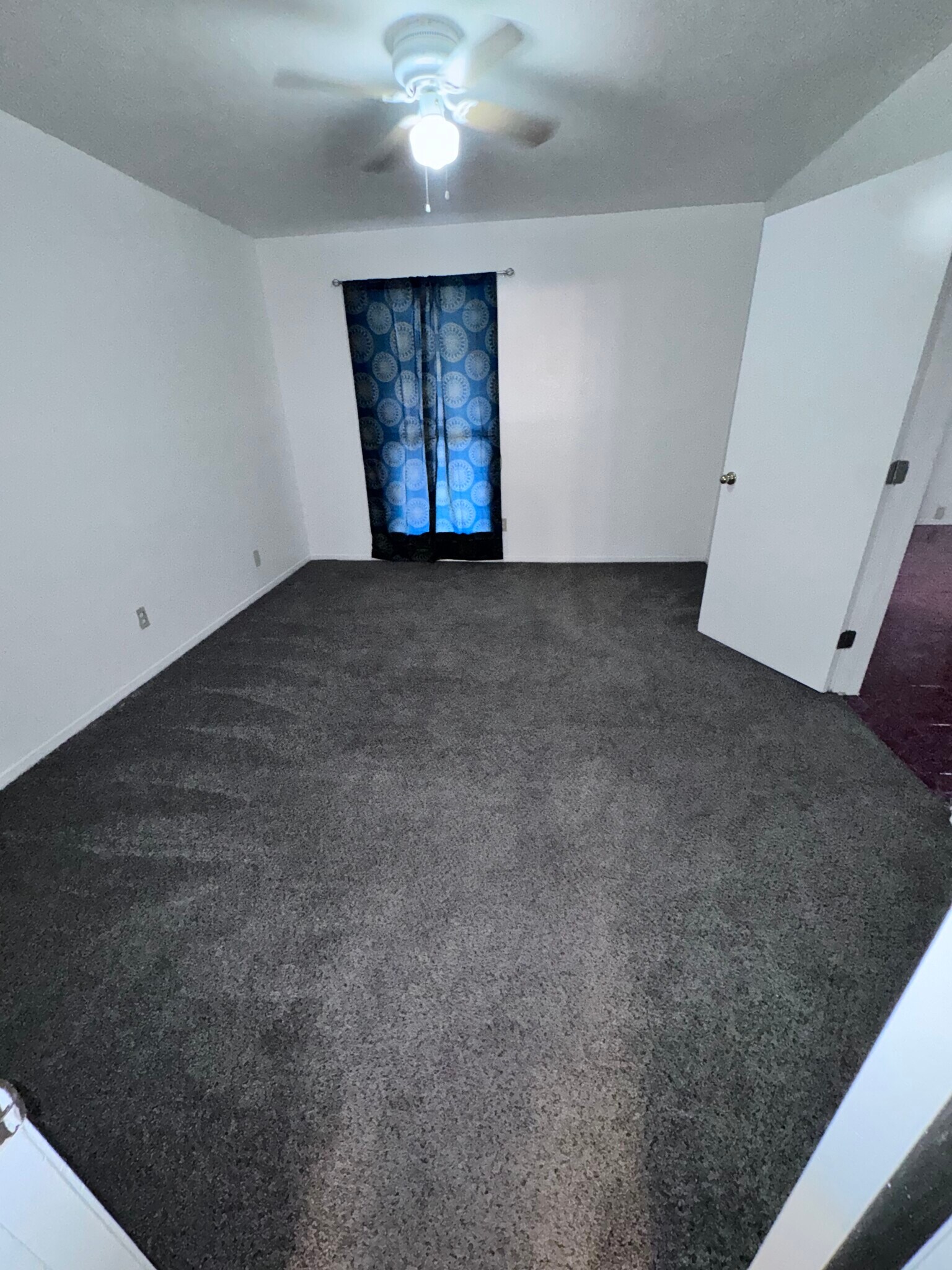 Master bedroom - 4023 Springmeadows St