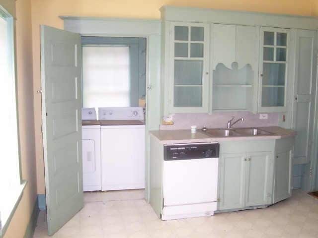 Building Photo - 1701 Sylvester Rd