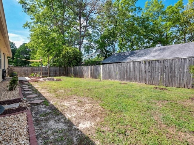 Building Photo - 1572 Cinnamon Bear Cir