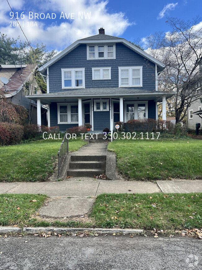 Building Photo - Two bedroom one bathroom duplex for rent