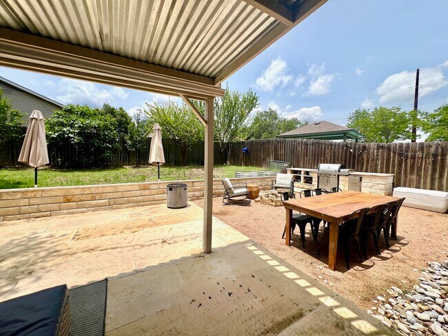 Building Photo - 11710 Bittern Hollow