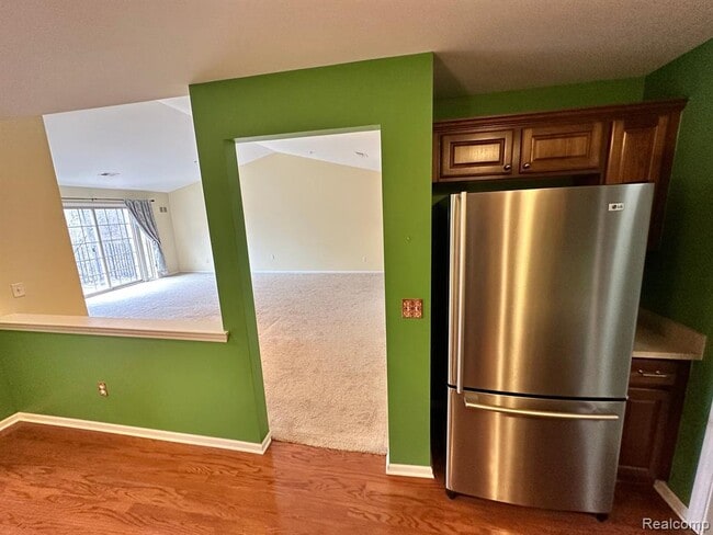 Building Photo - 39700 Rockcrest Ln