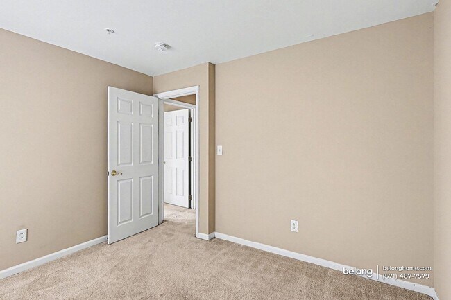 Building Photo - 4679 Red Admiral Way