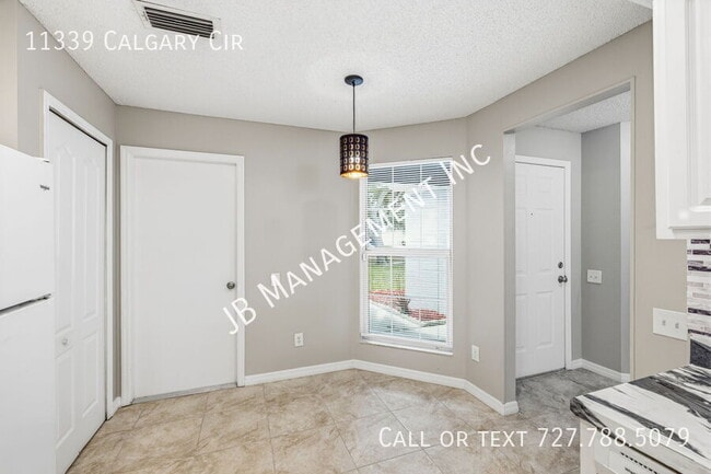Building Photo - 11339 Calgary Cir