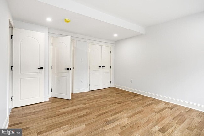 Building Photo - 321 S 3rd St