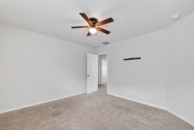 Building Photo - 25048 Adams Canyon Dr