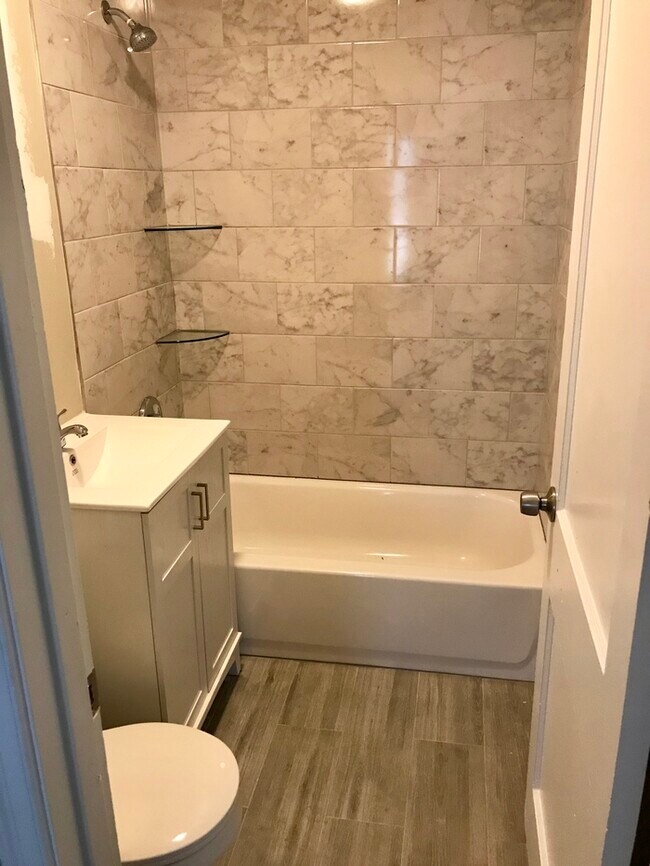 Building Photo - Coming Soon: 3-Bedroom Home with Covered Porch & Detached Garage