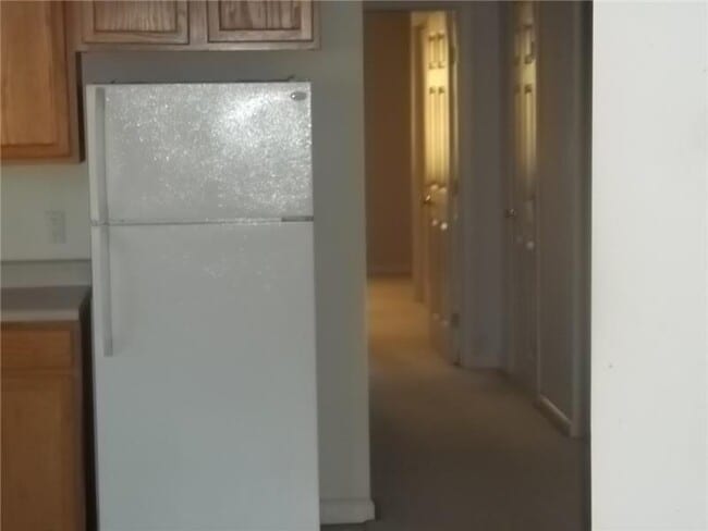 Building Photo - 1 Idlewild