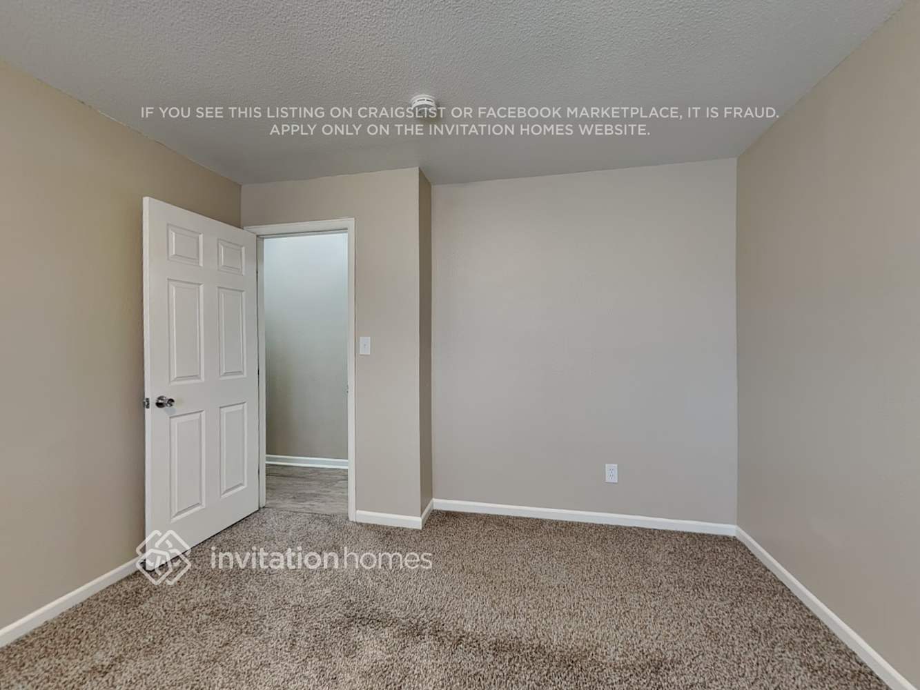 Building Photo - 7025 Burroback Ct