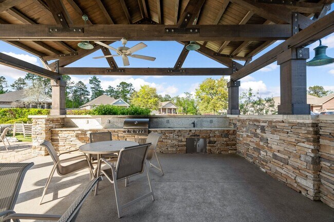 Building Photo - 3850 James Stovall St