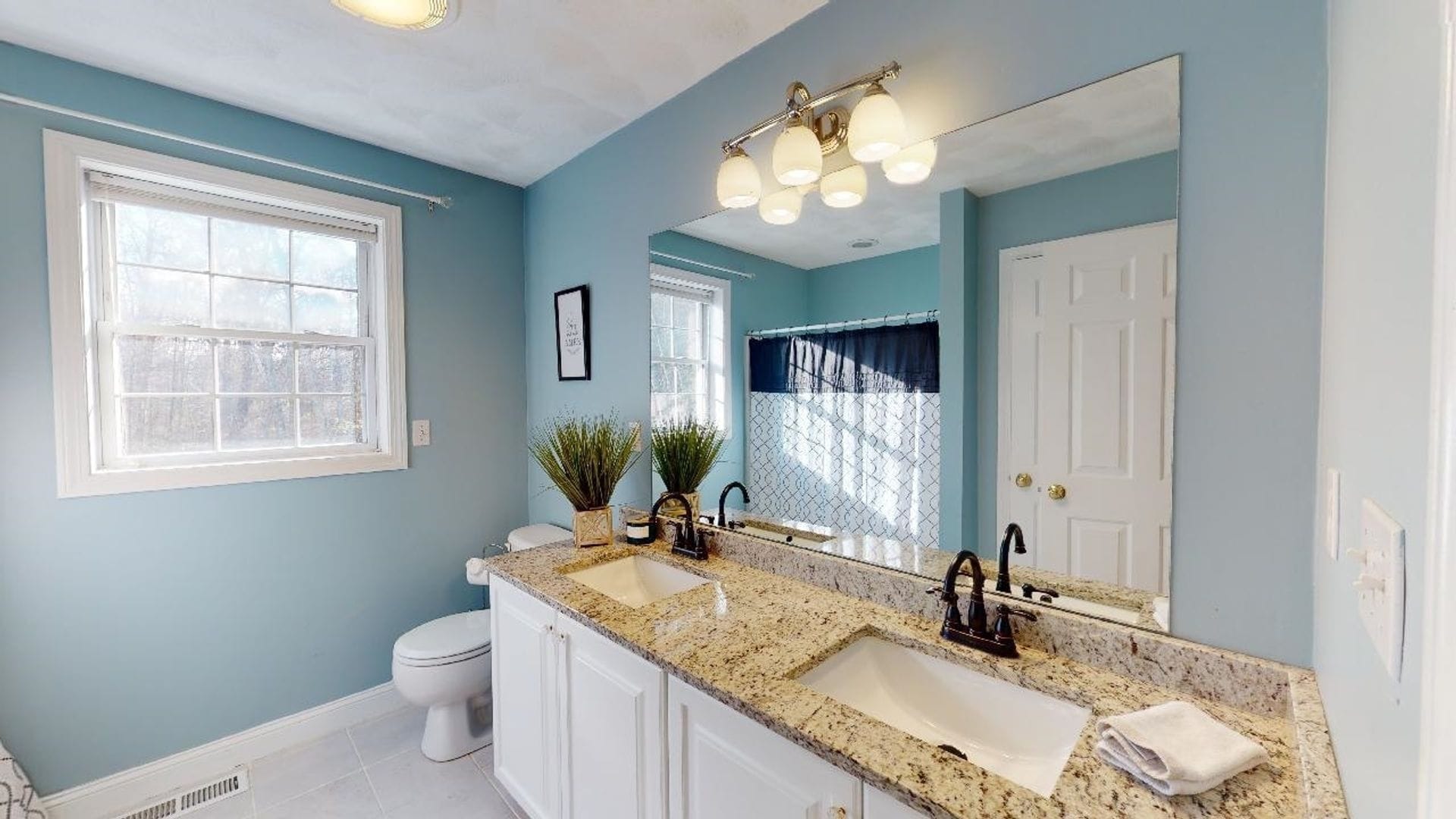 Building Photo - 89 Nashua Rd