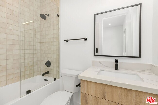 Building Photo - 3839 Wade St