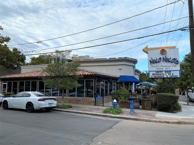 Building Photo - 2506 Van Buren St