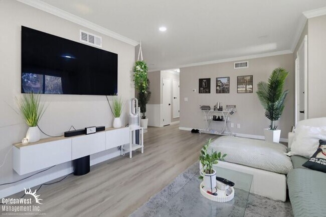 Building Photo - Beautiful 2Bdm 1Ba Unfurnished Condo in El Cajon!