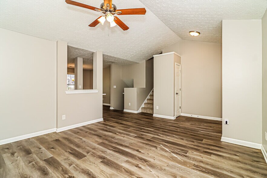 Building Photo - 1023 Taso Trail