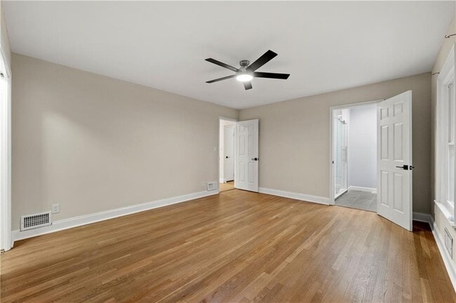 Building Photo - 6511 Vernon Woods Dr NE