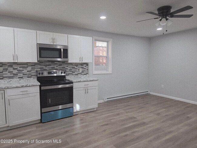 Building Photo - 409 Pittston Ave