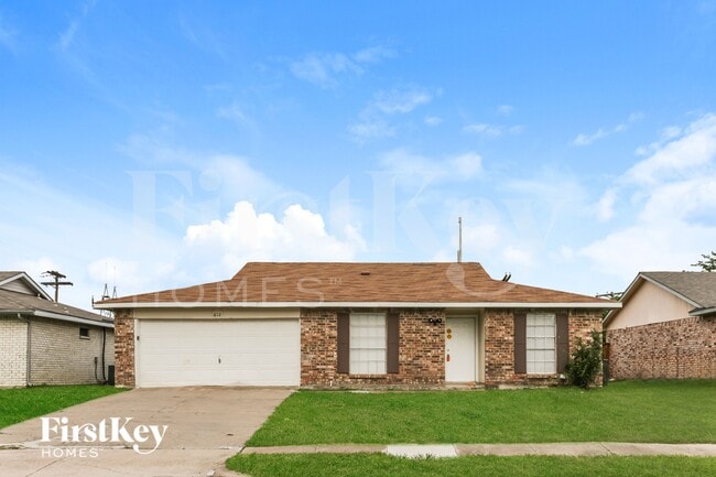 Building Photo - 612 Coolwood Ln