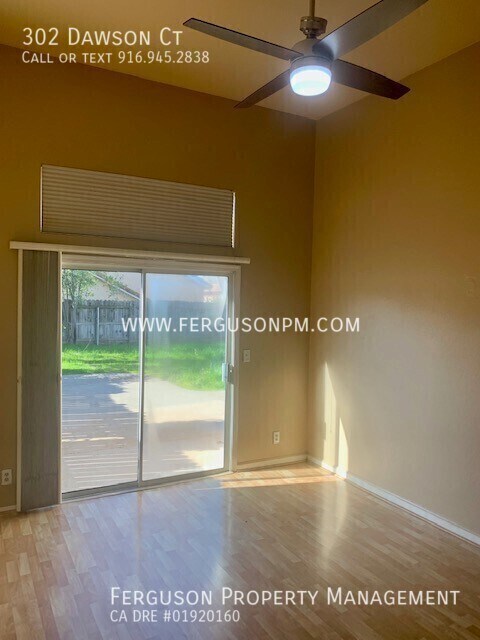 Building Photo - 302 Dawson Ct