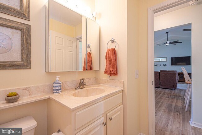 Building Photo - 18565 Orton Cir