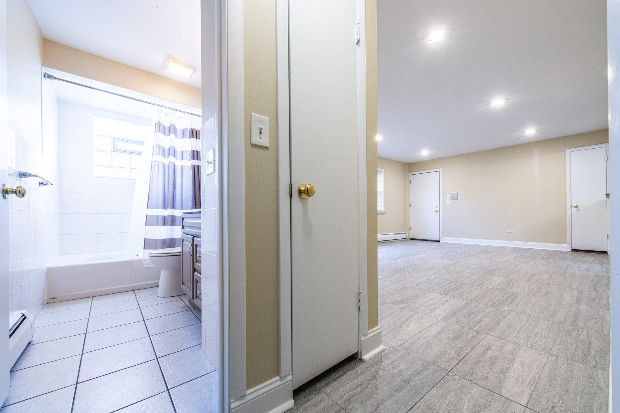 Building Photo - 3804 N Harlem Ave