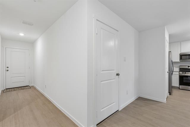 Building Photo - 3009 Tooley Dr