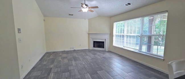 Building Photo - 1071 Rambling Brook Rd