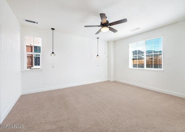 Building Photo - 2082 Whitecliff Dr