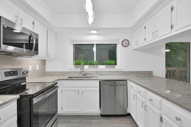 Building Photo - 16 S Cypress Pine Dr