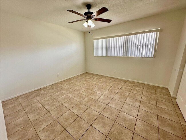 Building Photo - 2073 Denmark St