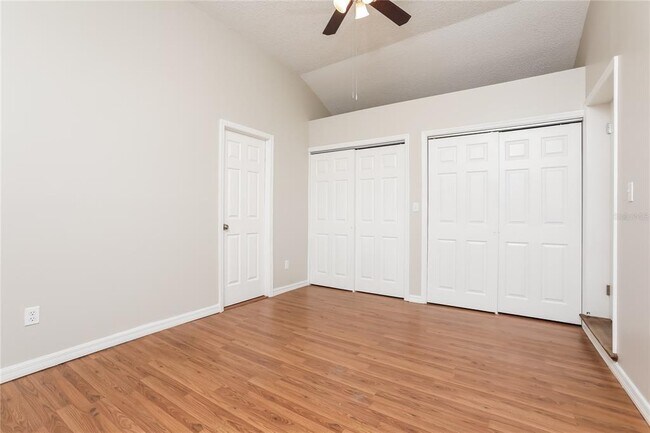 Building Photo - 131 Serena Rd