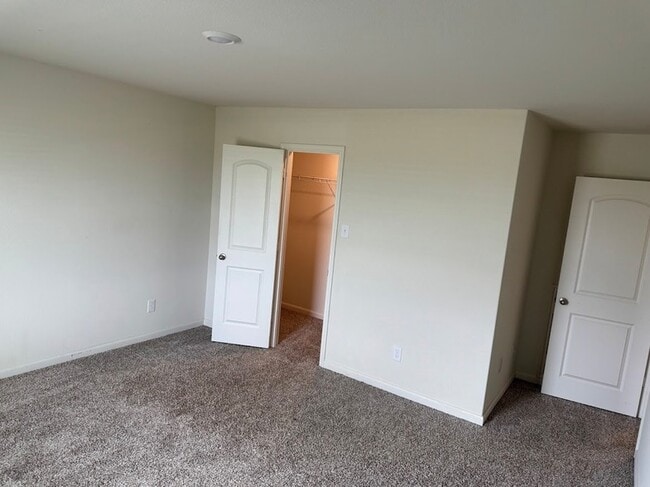 Building Photo - 137 Sammy Fowler Ave