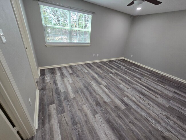 Building Photo - 205 Winter Park