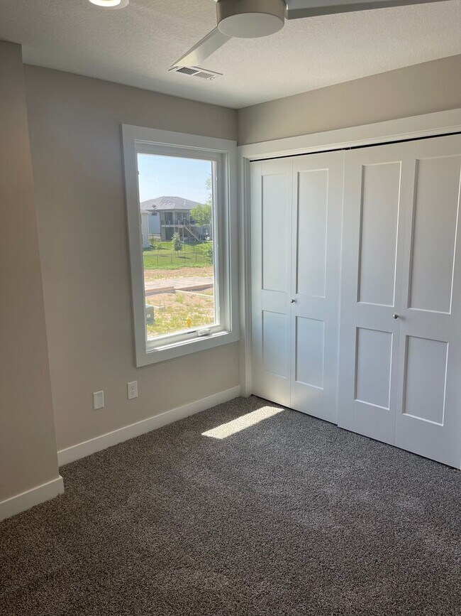 Building Photo - Luxury New Construction Townhome with Attached 2 Car Garage!