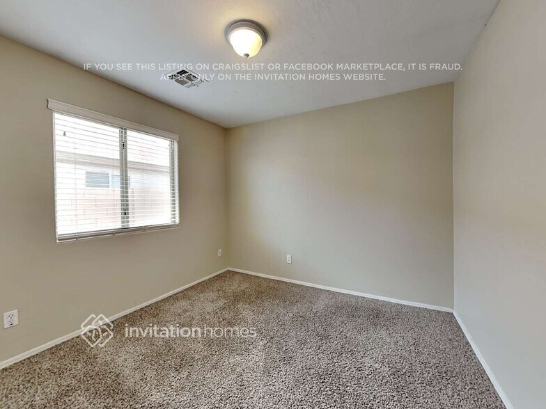 Building Photo - 4421 W Park St