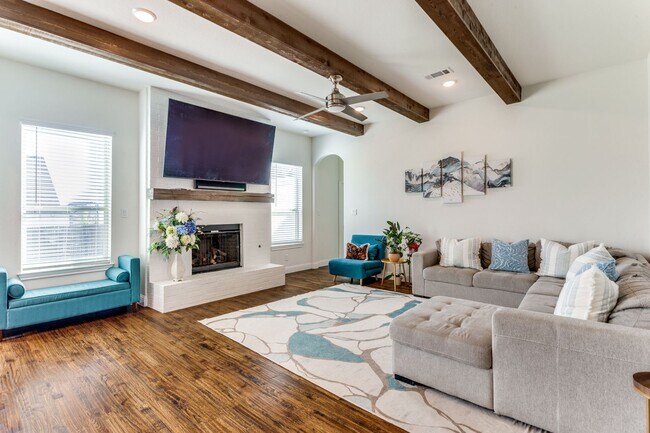 Building Photo - COMING SOON | Luxury Modern Farmhouse | 4 Bed / 3.5 Bath | Aledo ISD | Pet Friendly