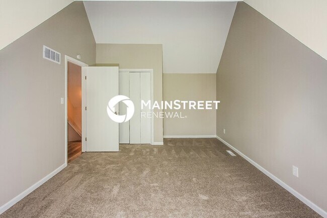 Building Photo - 3 Bedroom Pet-Friendly Home in Kansas City...